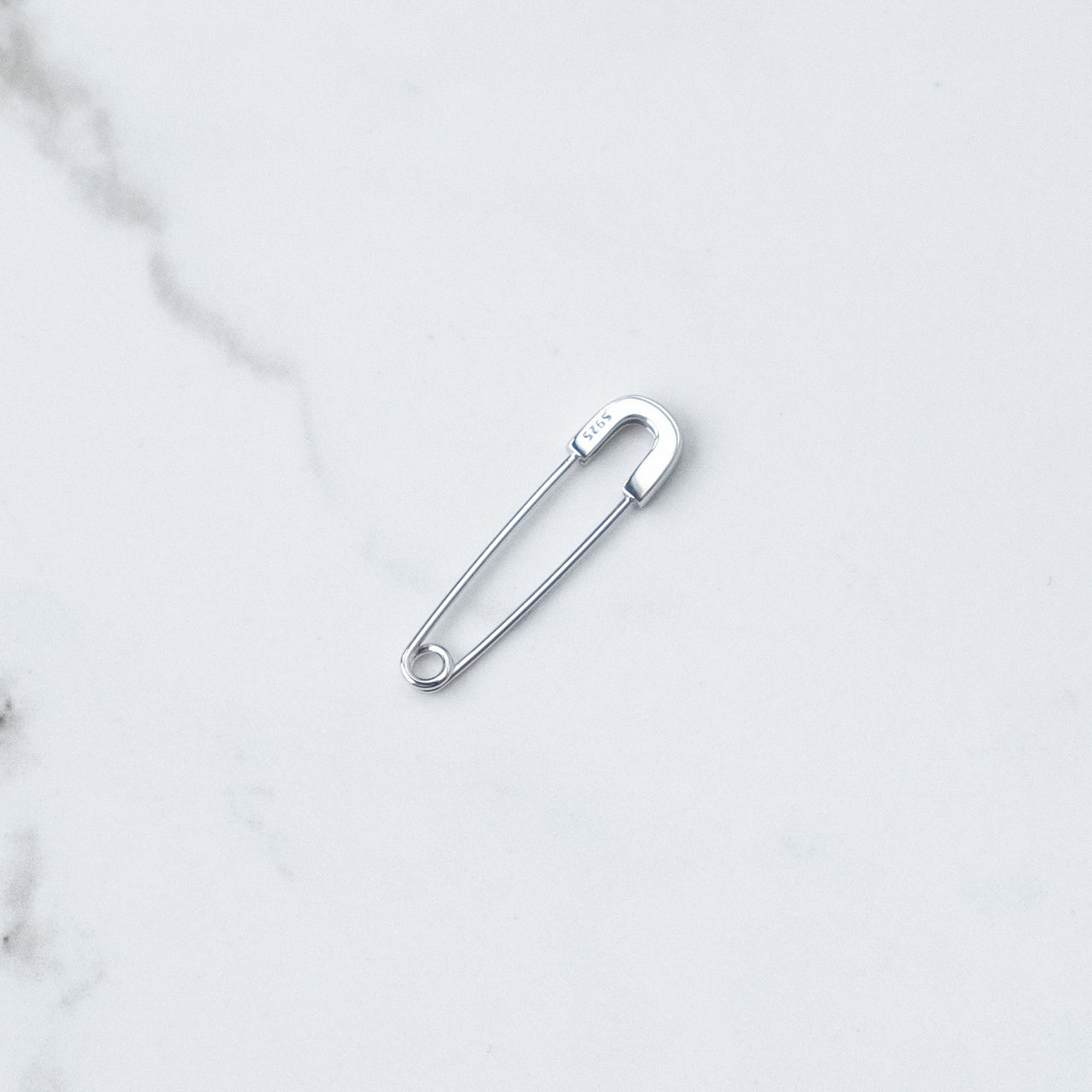 Aro Alfiler de Gancho Plata