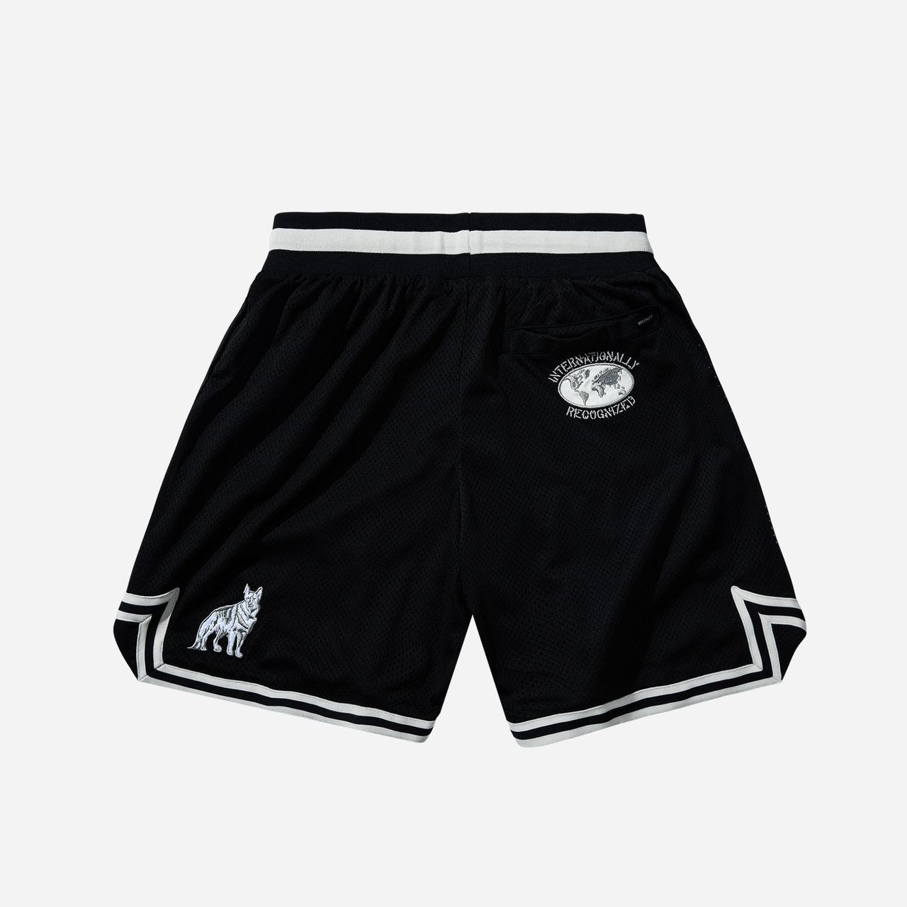 Market International Game Shorts - Black