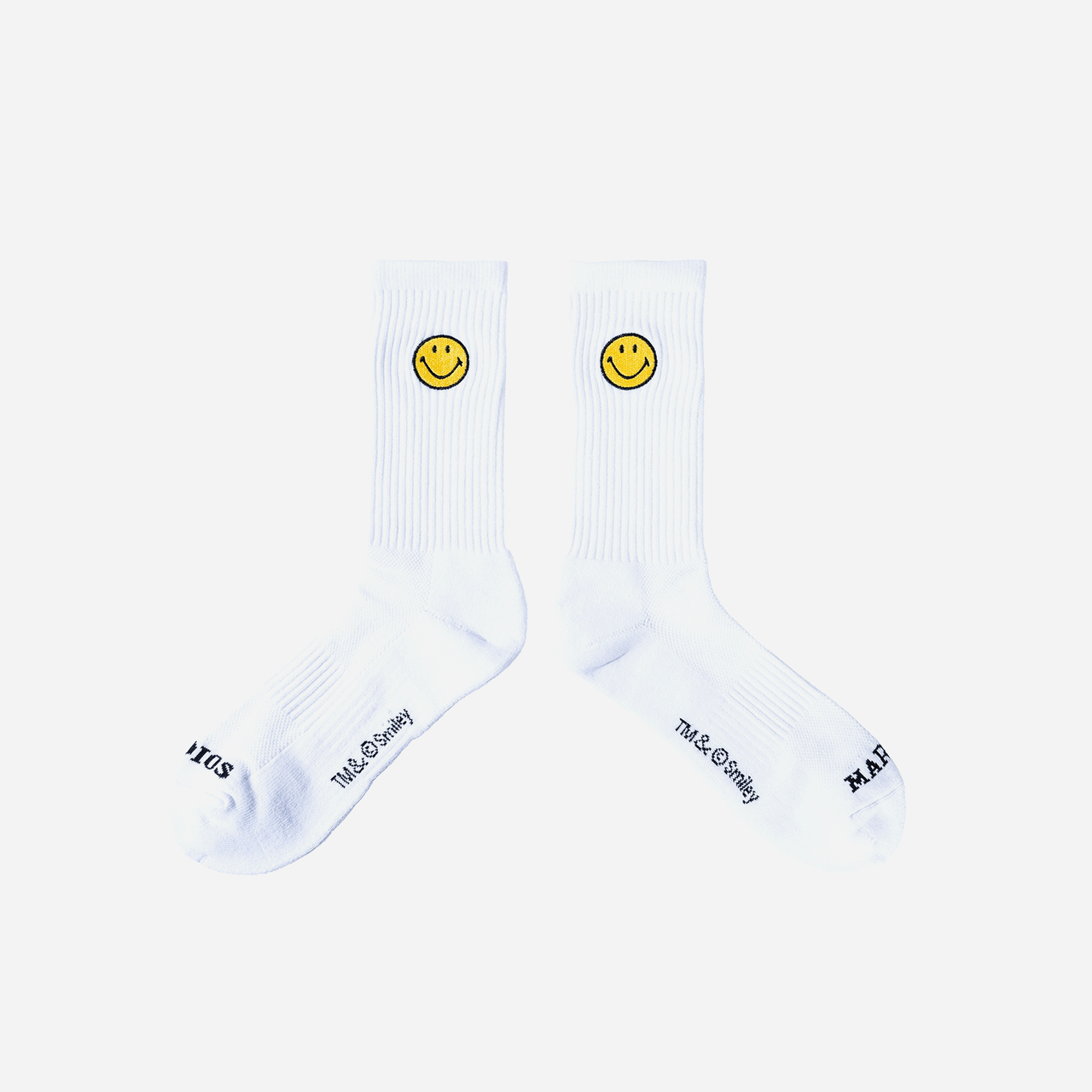 Market X Smiley Badge Crew Socks - White