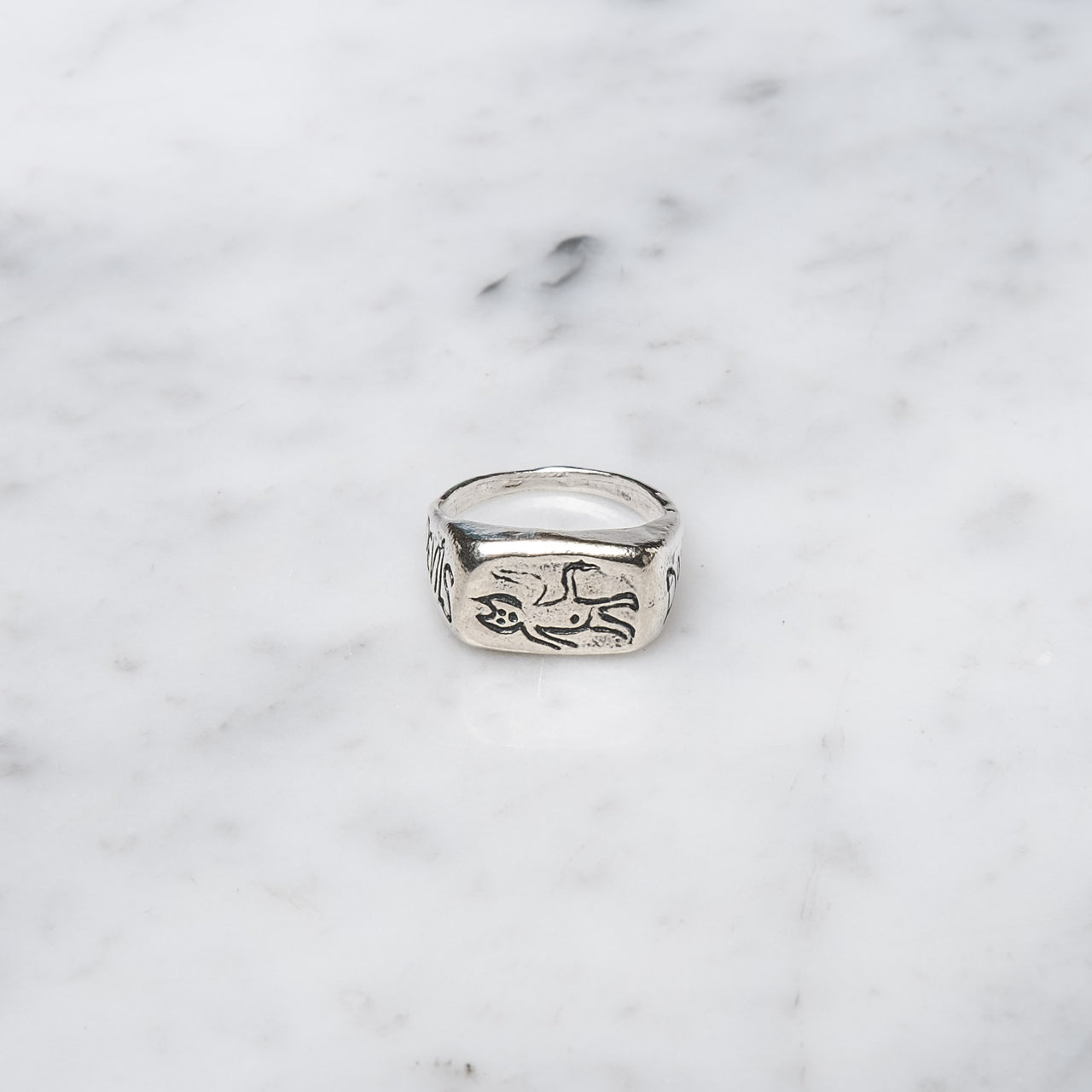 Crisopeya Anillo Devils Dance