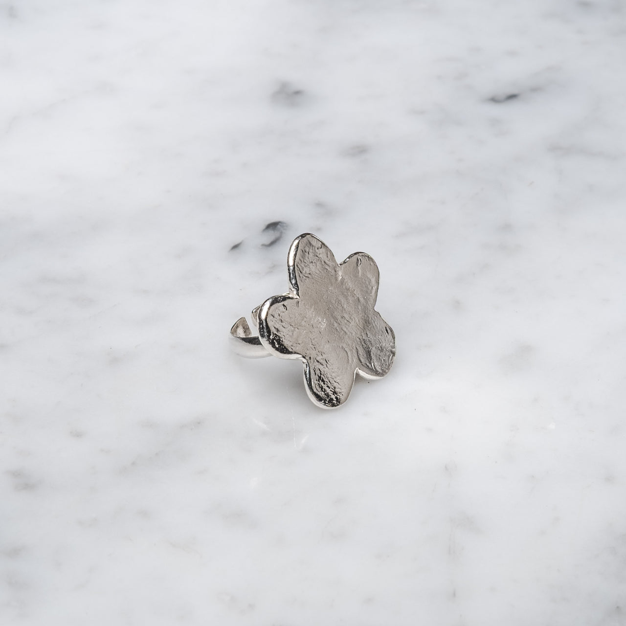 Crisopeya Anillo Flor